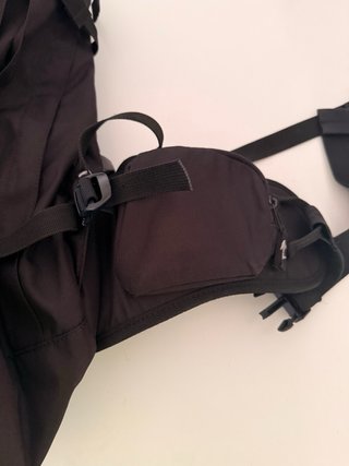 Mochila Quechua Forclaz 50 Negra/Gris