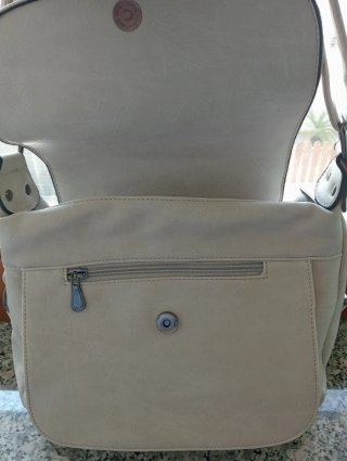 Borsa a tracolla bianca con nappine