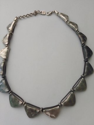 Collar Uno de 50 plateado