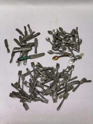Juguetes antiguos de hojalata
