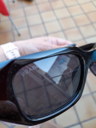 Gafas de sol Prada negras