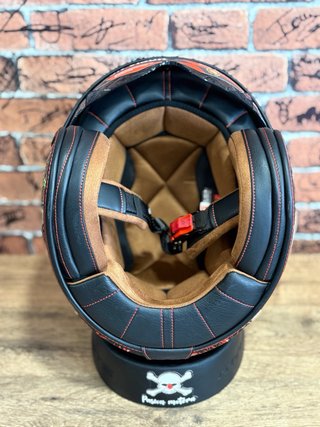 Casco MT Le Mans 2 SV Calaveras y Rosas