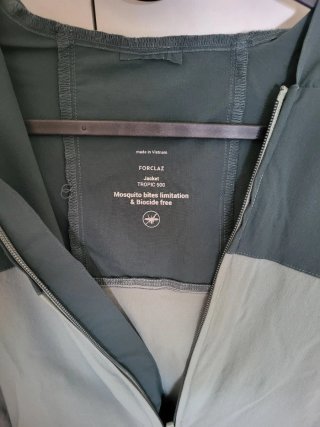 Chaqueta técnica Forclaz Tropic 500