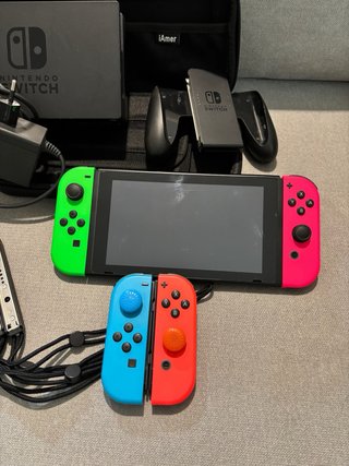 Nintendo Switch Verde y Rosa