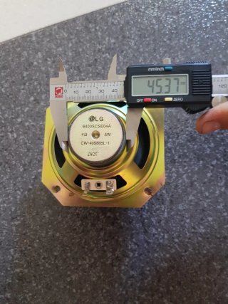 Pareja de altavoces   marca LG,