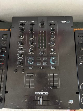 Mixer DJ Reloop RMX-22i