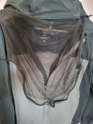 Chaqueta Trekking Antimosquitos Forclaz Tropic 500