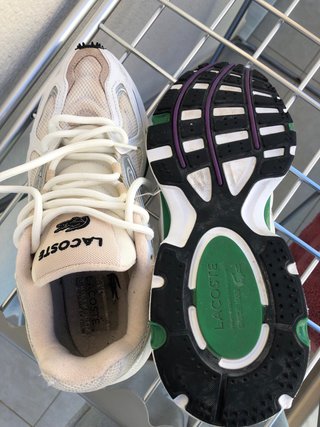 Deportivas Lacoste Beige y Blancas