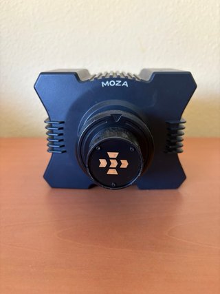 Moza R5 + Volante KS + Pedales