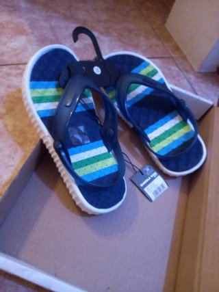 Chanclas niño Bubble Gum talla 35