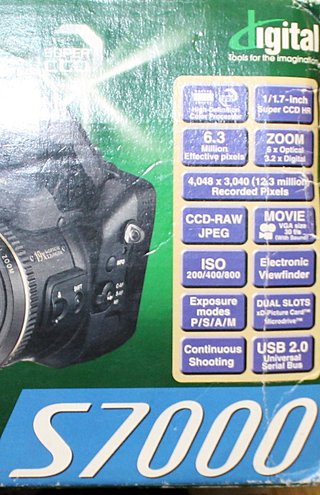 Fujifilm FinePix S7000 Fotocamera Digitale 6.3 MP