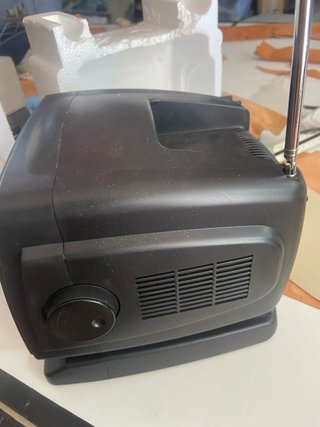 TV Portátil Silvano 5.5 Blanco y Negro