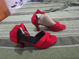 Sandalias tacón rojas Talla 38