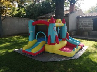 ALQUILER - Castillo hinchable Outsunny con tobogán