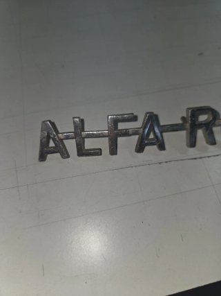 Alfa Romeo clasico insignia