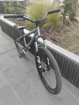 Bicicleta Dirt Street BMX Leafcycles
