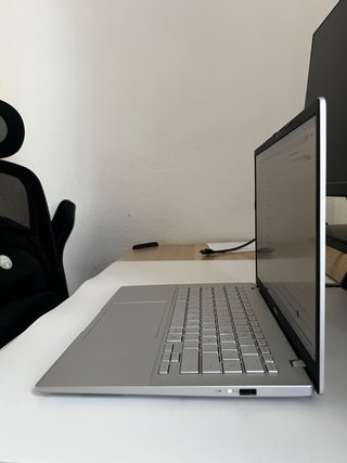 Portátil ASUS Vivobook S14 M3407H