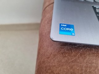 Portátil Lenovo IdeaPad 3 15'