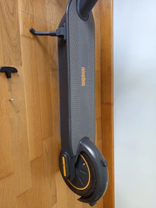 Patinete Segway Ninebot G30P