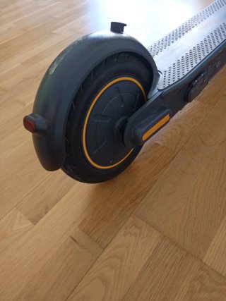 Patinete Segway Ninebot G30P