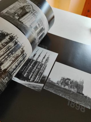 Sagrada Família 1882-2010. Ed. Limitada
