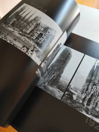Sagrada Família 1882-2010. Ed. Limitada