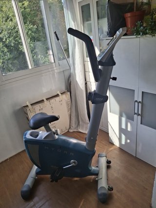 Bicicleta Estática BH Hydra