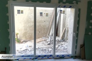 Servicio profesional de montaje de ventanas