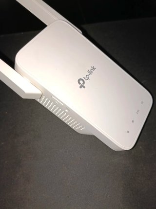 Repetidor WiFi TP-Link RE315.