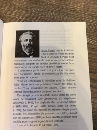 Libro de Lectura Vingt mille lieues sous les mers