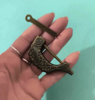 Candado chino antiguo pez con llave