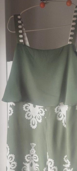 Mono largo verde y blanco