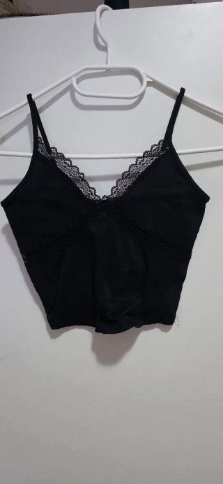 Crop Top Bershka Negro Tirantes Encaje Talla S