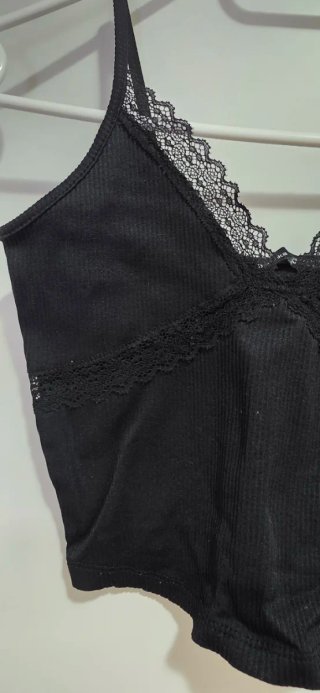Crop Top Bershka Negro Tirantes Encaje Talla S