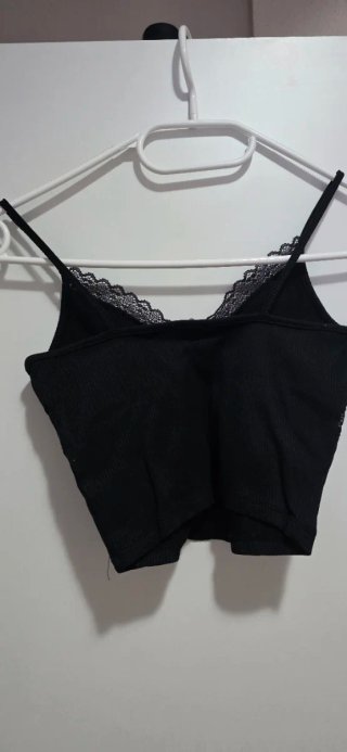 Crop Top Bershka Negro Tirantes Encaje Talla S