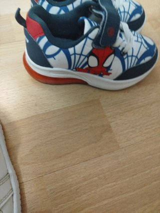 Lote Zapatillas Adidas y Nike