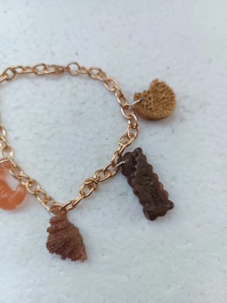 Bracciale charm dolci e croissant
