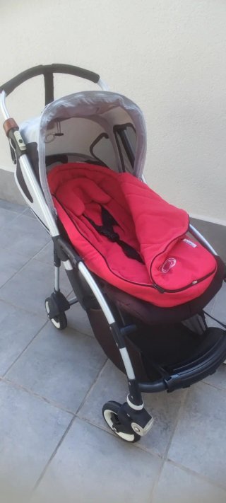 Bugaboo Bee con accesorios