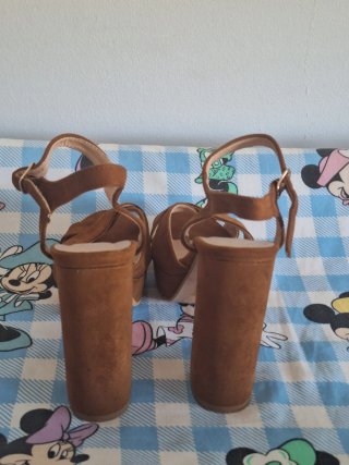 Tacones P&Co Marrones