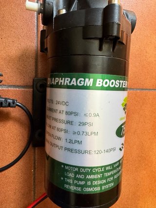 Bomba de agua 24V DC con adaptador