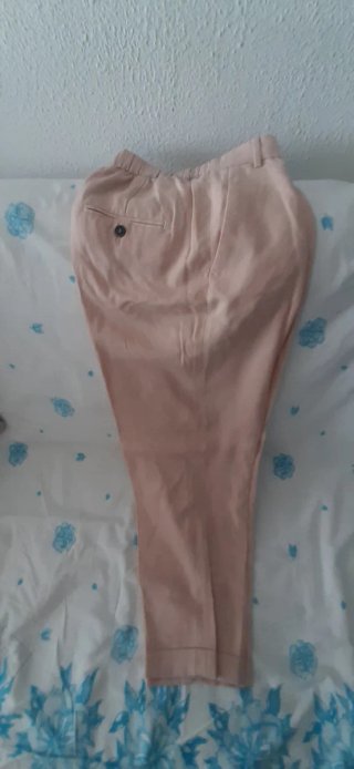 Pantalón rosa de chica