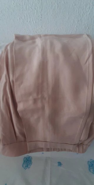 Pantalón rosa de chica