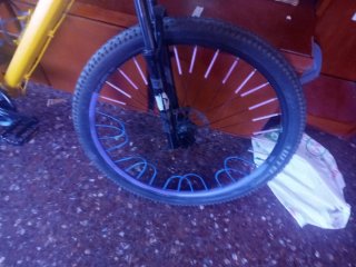 Bicicleta falta maneta freno izquierda