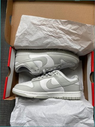 Nike Dunk Low Gris/Blanco Talla 38.5 Caja