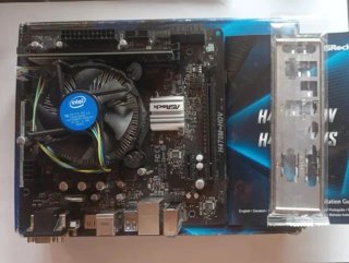 Placa  ASRock H470-HDV + Intel i5 10400F + 16GB