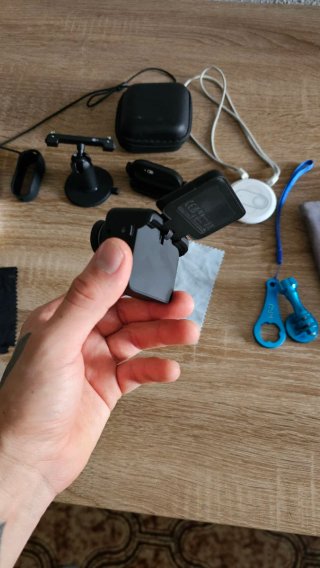 Insta360 GO 3S 128GB + Accesorios