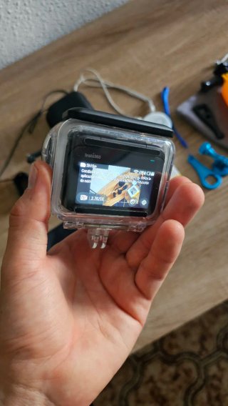 Insta360 GO 3S 128GB + Accesorios
