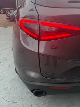 Alfa Romeo Stelvio 2022