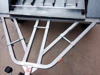 Remolque para motos de trial