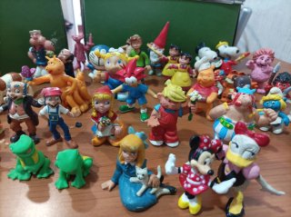 Lote de muñecos de PVC